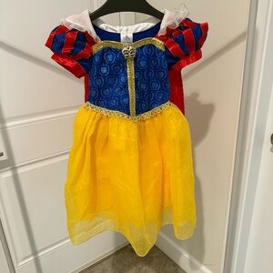 Disney Princess Snow White size 4